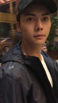 娱乐圈吃瓜超人是谁,揭秘“吃瓜超人”的真实身份  第3张