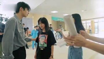 爱思考的吃瓜娱乐人  第2张